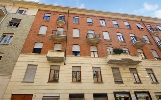 Via Massena: Tre camere singole