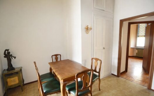 Via Massena: Tre camere singole