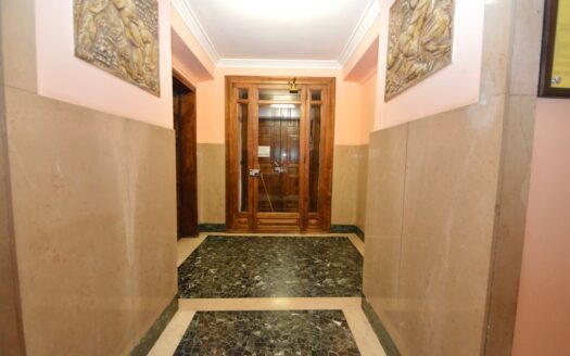 Via Pietro Giuria:  Trilocale arredato per studenti con 3 posti letto: zona parco del Valentino.